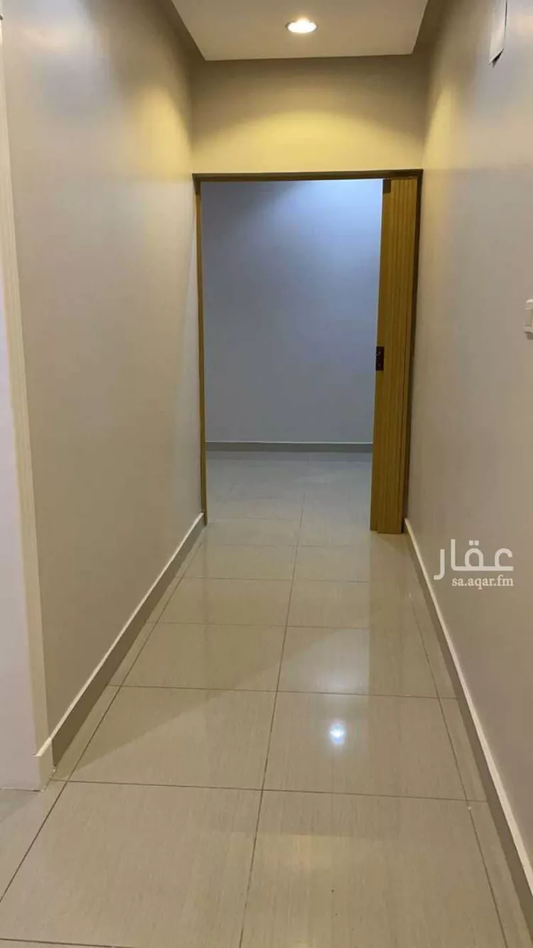 شقة للبيع في شارع العلمين, حي الملك عبدالله, مدينة الرياض, منطقة الرياض صورة 4