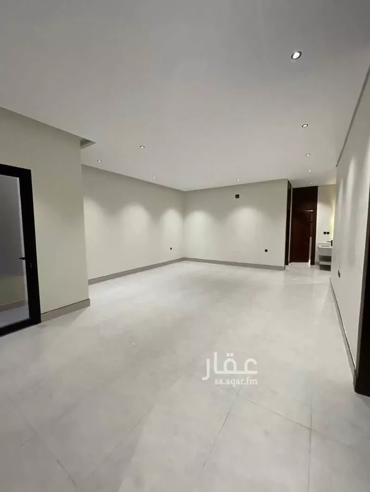 دور للبيع في شارع يحيى بن يحيى القرطبي, حي الرمال, مدينة الرياض, منطقة الرياض صورة 3