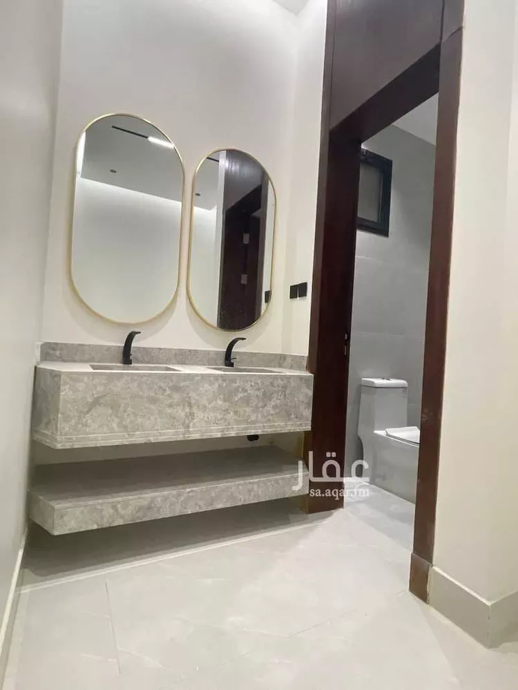 فيلا للإيجار في شارع 970, حي الرمال, مدينة الرياض, منطقة الرياض صورة 2