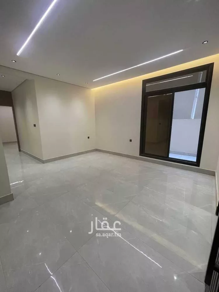 دور للبيع في شارع غياث ابن فارس, حي الرمال, مدينة الرياض, منطقة الرياض صورة 3