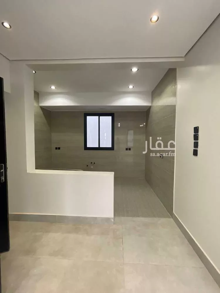 دور للبيع في شارع الحسين بن رواحة, حي الرمال, مدينة الرياض, منطقة الرياض صورة 4