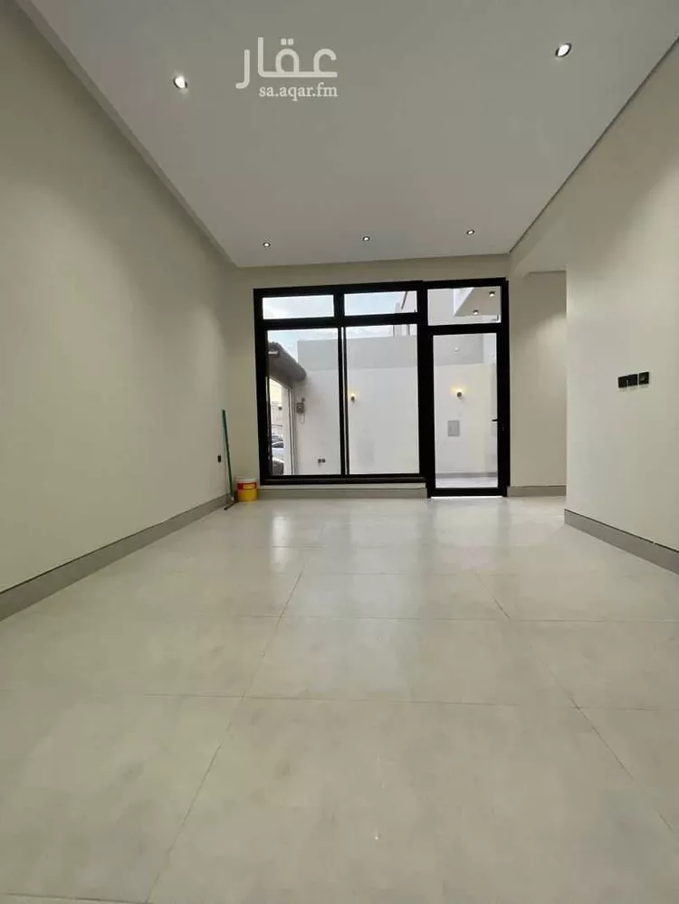 دور للبيع في شارع بركة بن نزار, حي الرمال, مدينة الرياض, منطقة الرياض صورة 2