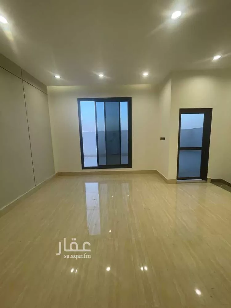 فيلا للبيع في شارع عبدالرحمن بن عرف, حي الرمال, مدينة الرياض, منطقة الرياض صورة 3