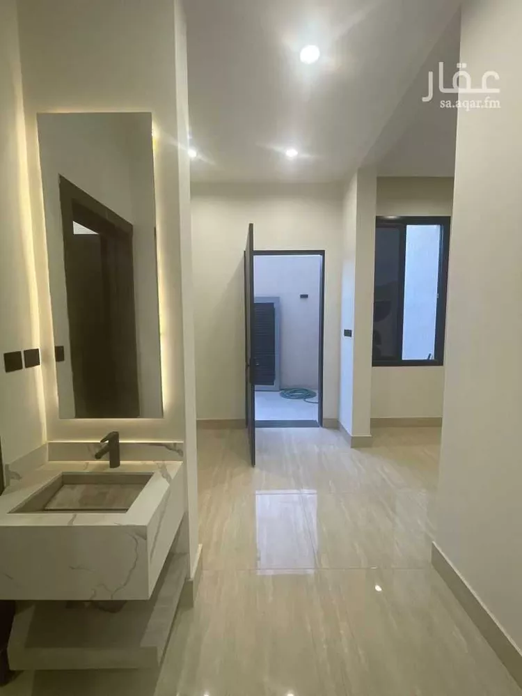 فيلا للبيع في شارع عبدالرحمن بن عرف, حي الرمال, مدينة الرياض, منطقة الرياض صورة 4