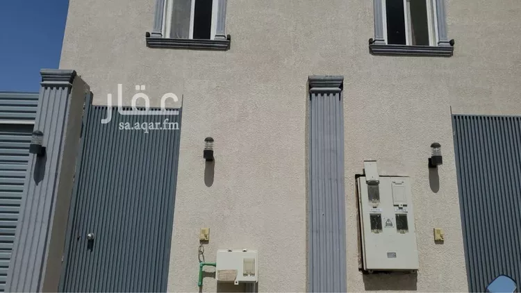 فيلا للإيجار في شارع ابن عدنان, حي سلطانة, مدينة الرياض, منطقة الرياض