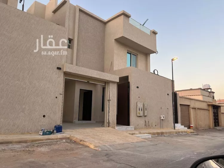 فيلا للبيع في شارع فرات بن حيان, حي سلطانة, مدينة الرياض, منطقة الرياض