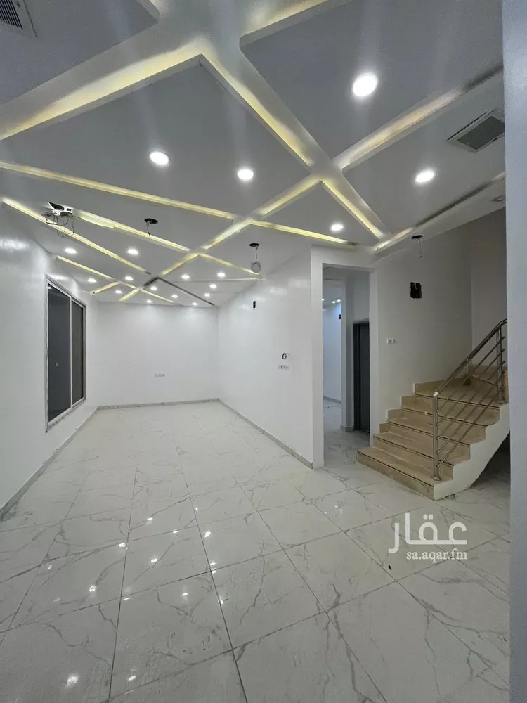 فيلا للبيع في شارع ابن عباد, حي ظهرة البديعة, مدينة الرياض, منطقة الرياض صورة 2