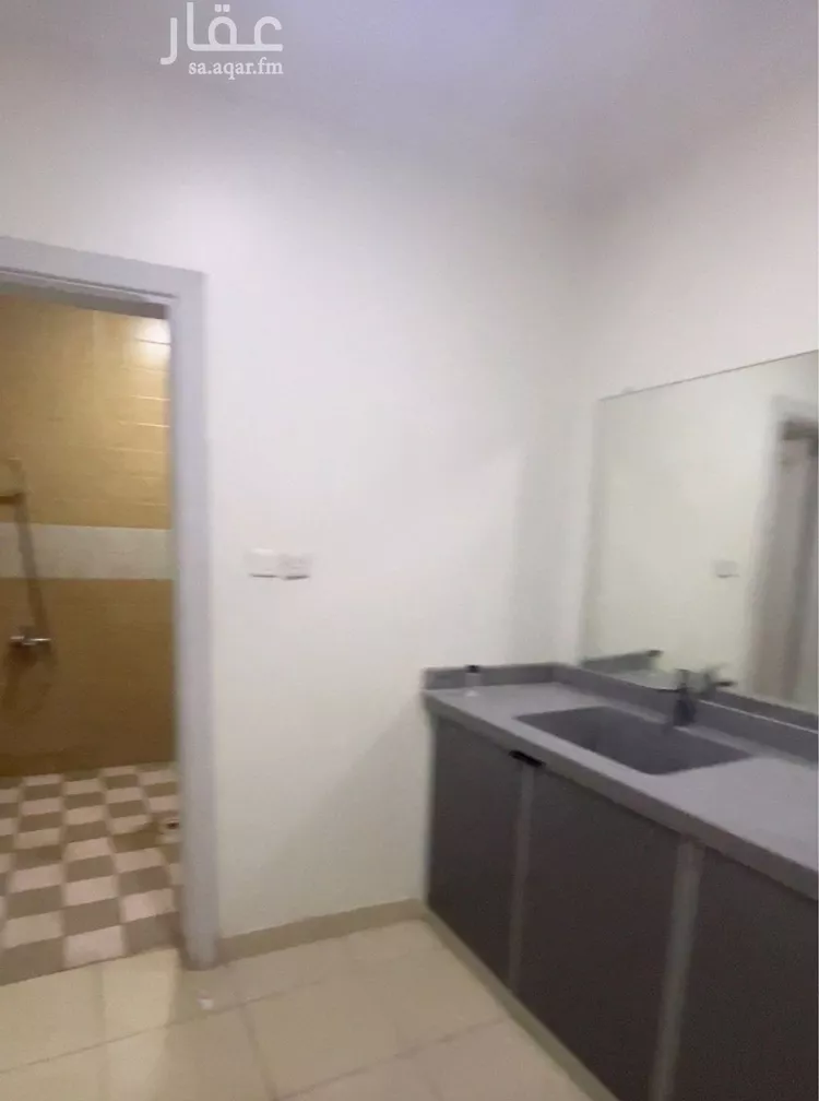 شقة للإيجار في شارع الديرية, حي العزيزية, مدينة الرياض, منطقة الرياض صورة 3