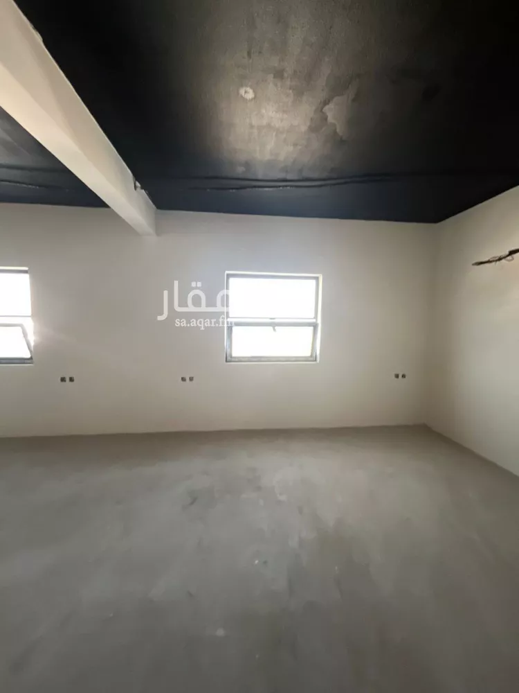 مكتب تجاري للإيجار في شارع الدائري الجنوبي الفرعي, حي شبرا, مدينة الرياض, منطقة الرياض 1 صورة