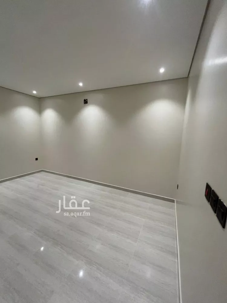 عمارة للإيجار في شارع المدينه المنوره, حي العريجاء الغربي, مدينة الرياض, منطقة الرياض صورة 2