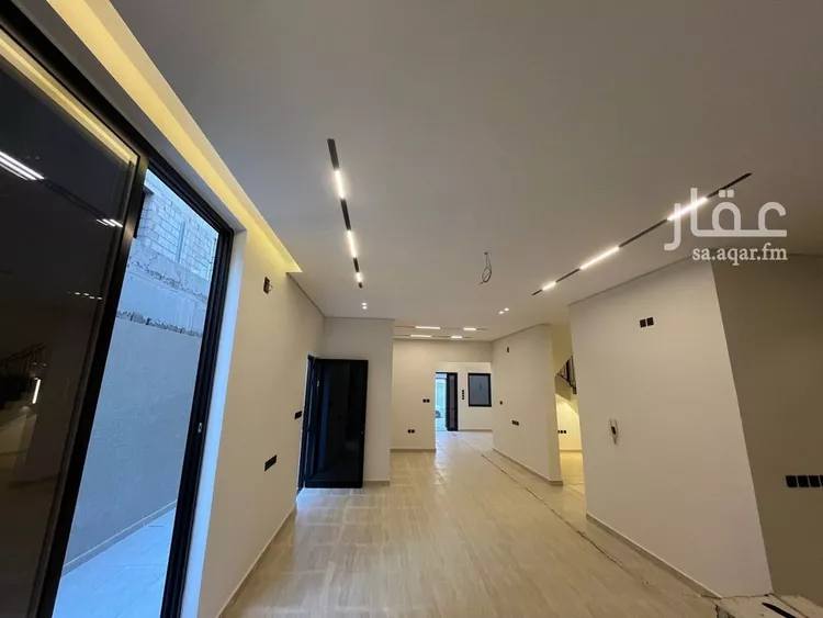 فيلا للبيع في شارع عبدالقادر الجزار, حي ظهرة البديعة, مدينة الرياض, منطقة الرياض صورة 5