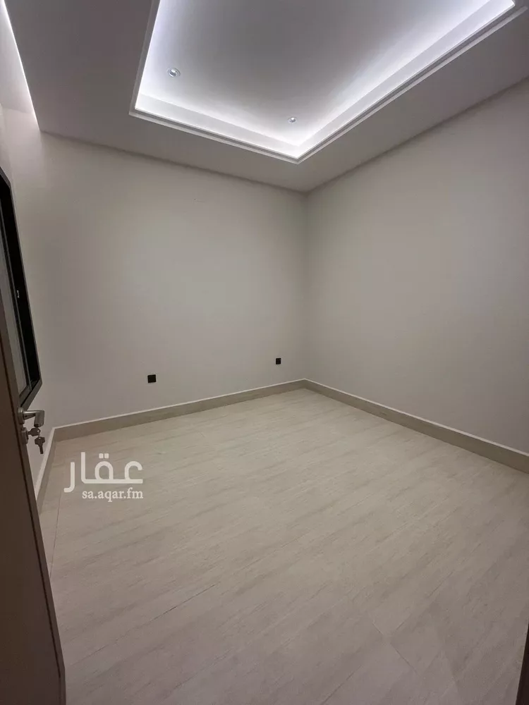 دور للبيع في شارع أكمل الخطيب, حي ظهرة البديعة, مدينة الرياض, منطقة الرياض 7