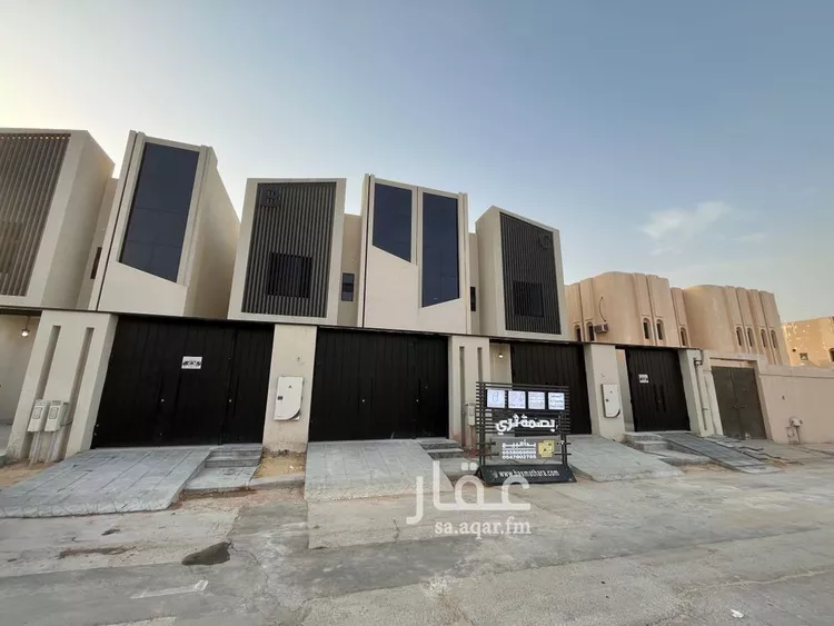 دور للبيع في شارع قرطاجة, حي شبرا, مدينة الرياض, منطقة الرياض