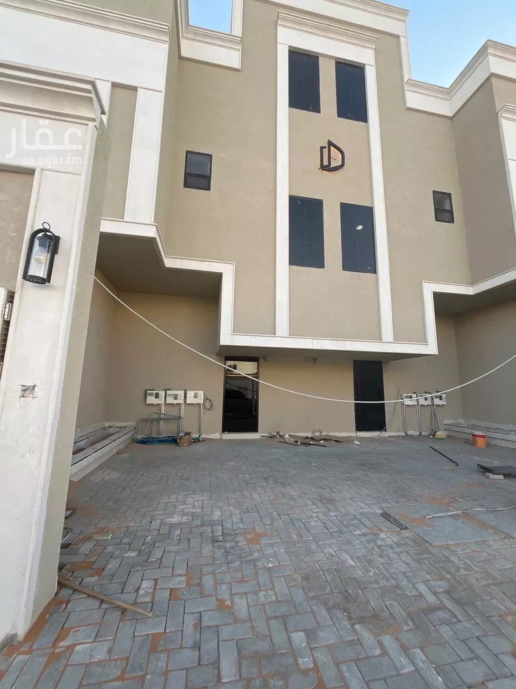 Floor for Sale in Riyadh Shubra