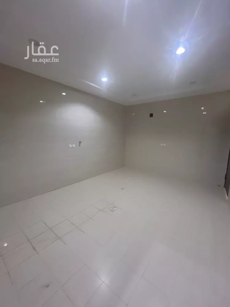 فيلا للبيع في شارع الفطيمة, حي الزهرة, مدينة الرياض, منطقة الرياض 7