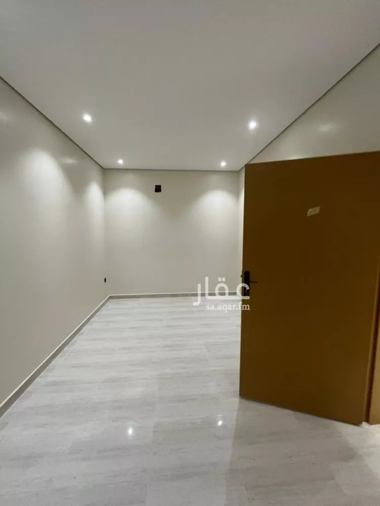 عمارة للإيجار في شارع المدينه المنوره, حي العريجاء الغربي, مدينة الرياض, منطقة الرياض