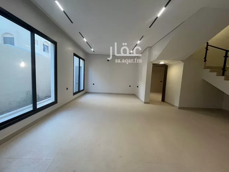 فيلا للبيع في شارع سلمة العدوي, حي الزهرة, مدينة الرياض, منطقة الرياض صورة 3