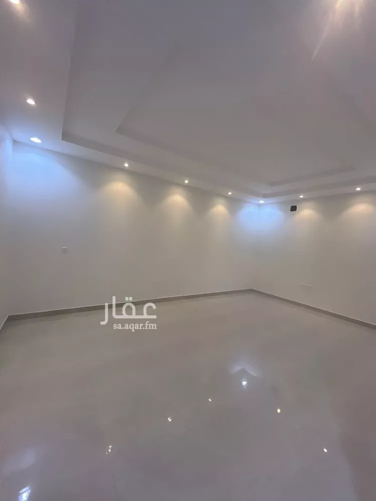 فيلا للبيع في شارع الفطيمة, حي الزهرة, مدينة الرياض, منطقة الرياض صورة 4