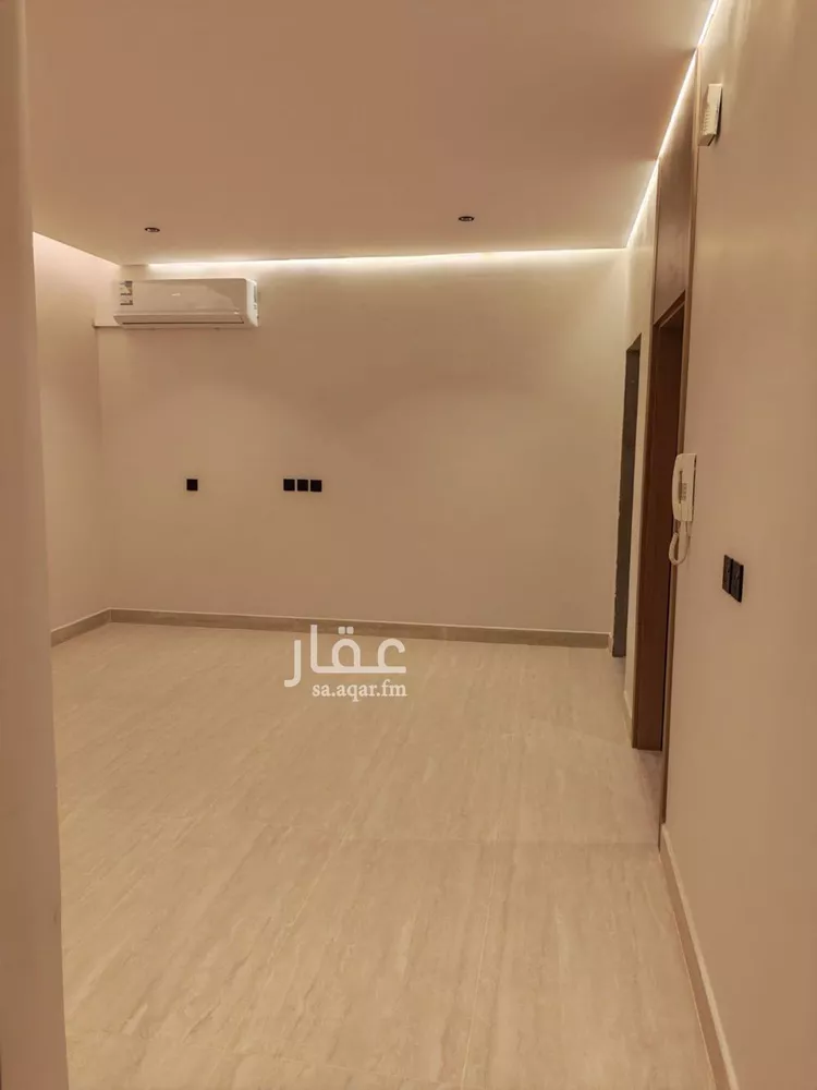 Floor for Rent in Riyadh Dhahrat Namar