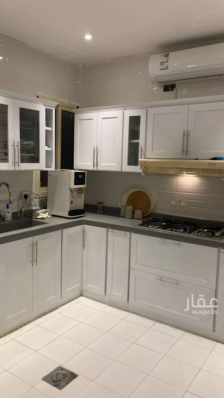 دور للبيع في شارع أبي الفتح المبارك, حي الشفاء, مدينة الرياض, منطقة الرياض صورة 3
