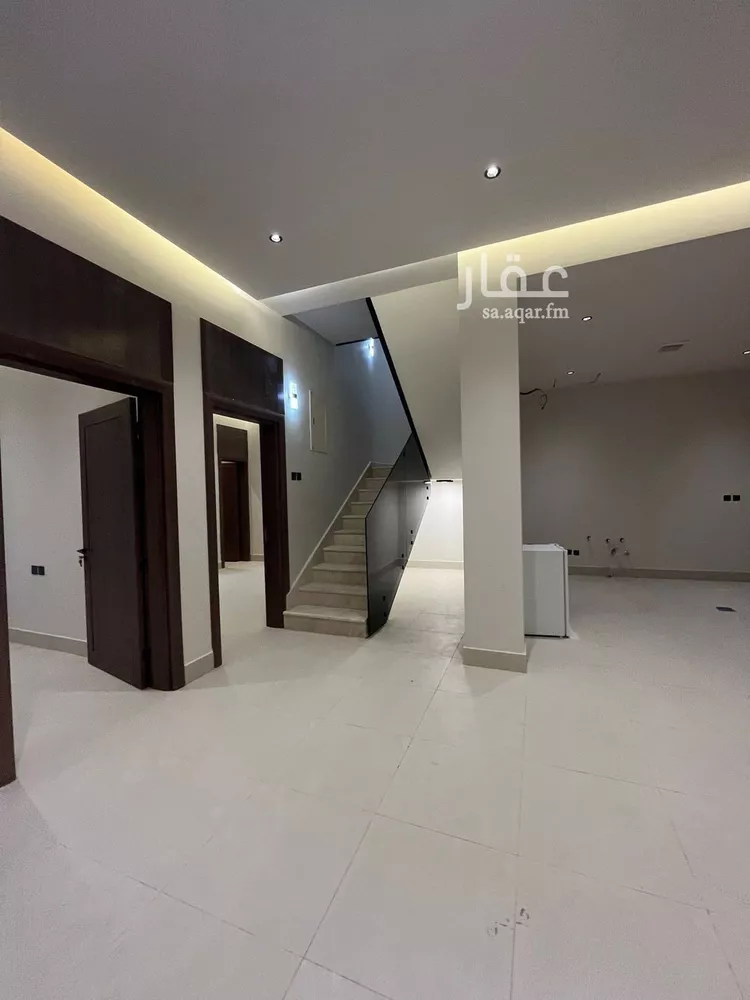 دور للبيع في شارع يثرب, حي شبرا, مدينة الرياض, منطقة الرياض صورة 2