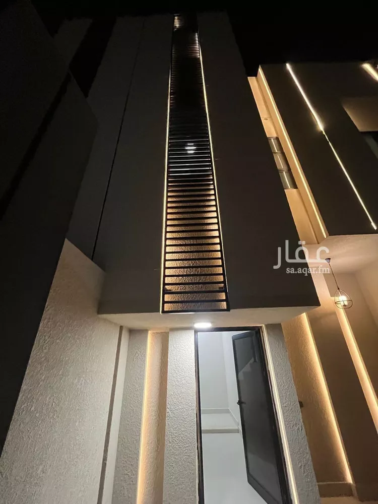 دور للبيع في شارع يثرب, حي شبرا, مدينة الرياض, منطقة الرياض صورة 2