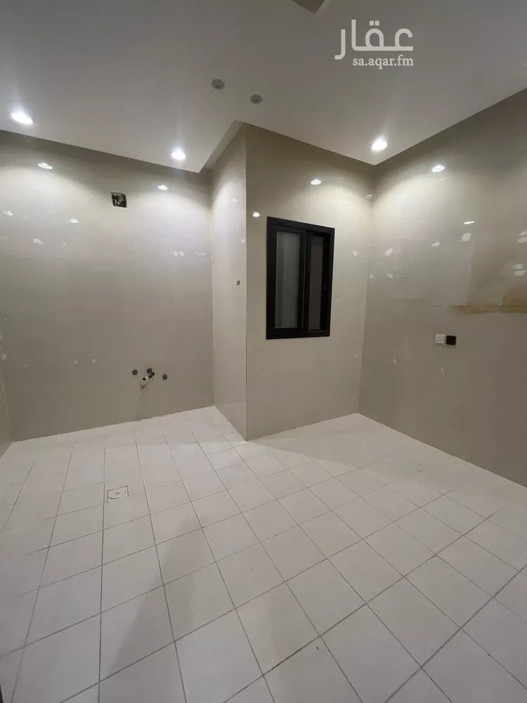 دور للبيع في شارع رغدان, حي نمار, مدينة الرياض, منطقة الرياض 8