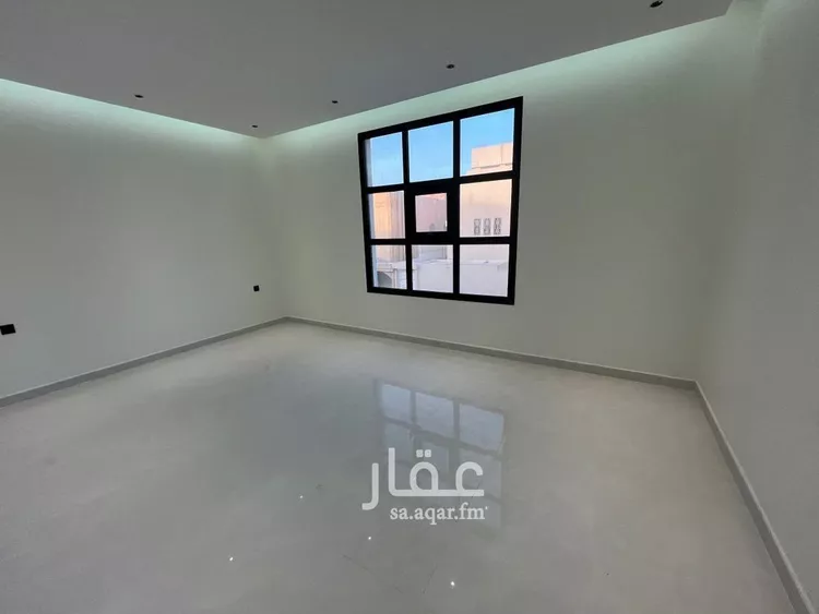 دور للبيع في شارع ابن قاضي, حي شبرا, مدينة الرياض, منطقة الرياض صورة 4