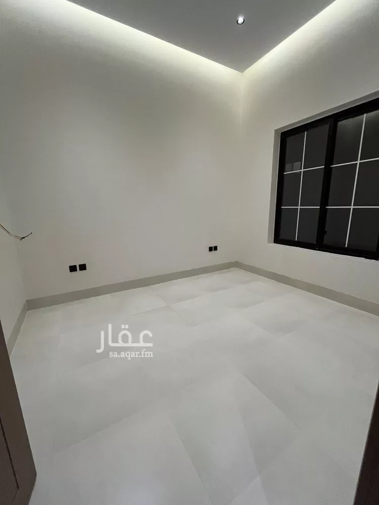 Floor for Sale in Riyadh Shubra