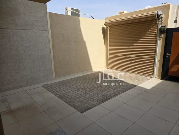 فيلا للبيع في شارع ينابيع الأمجاد, حي نمار, مدينة الرياض, منطقة الرياض 7