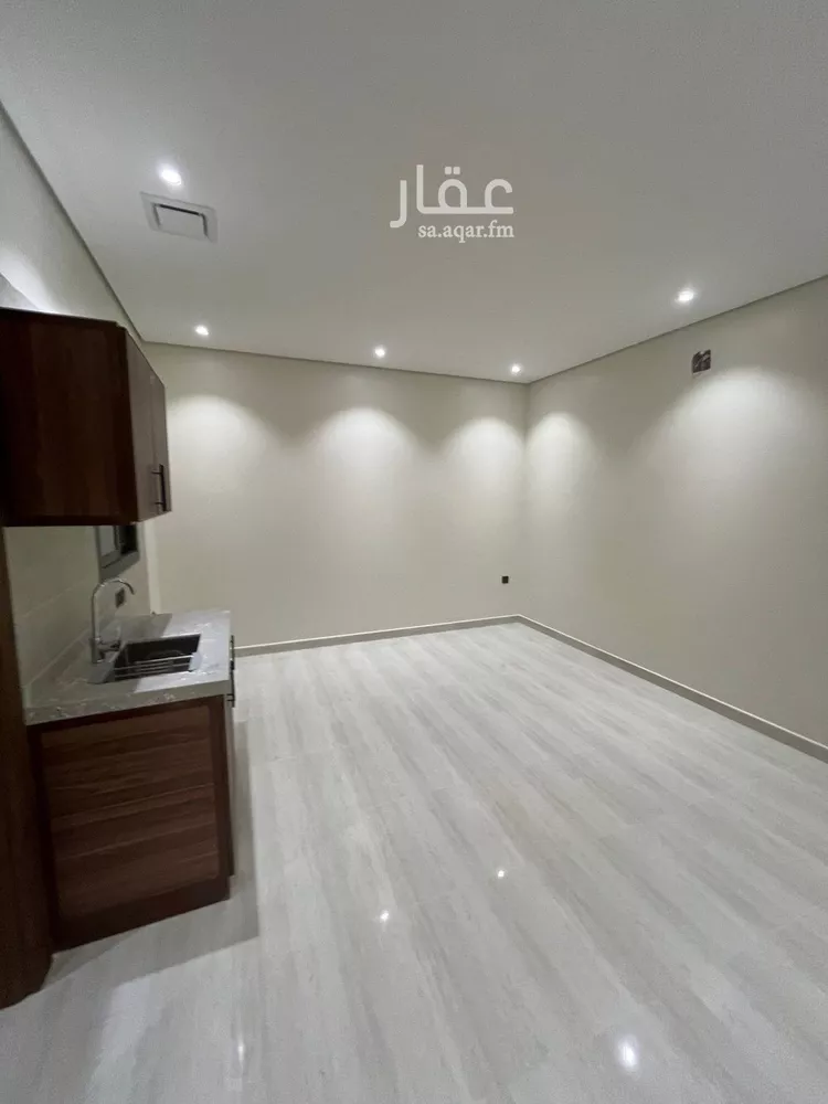 شقة للإيجار في شارع المدينه المنوره, حي العريجاء الغربي, مدينة الرياض, منطقة الرياض صورة 2