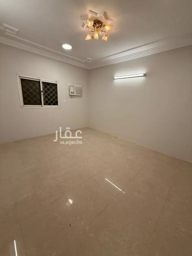 دور للإيجار في شارع منجد, حي شبرا, مدينة الرياض, منطقة الرياض صورة 5