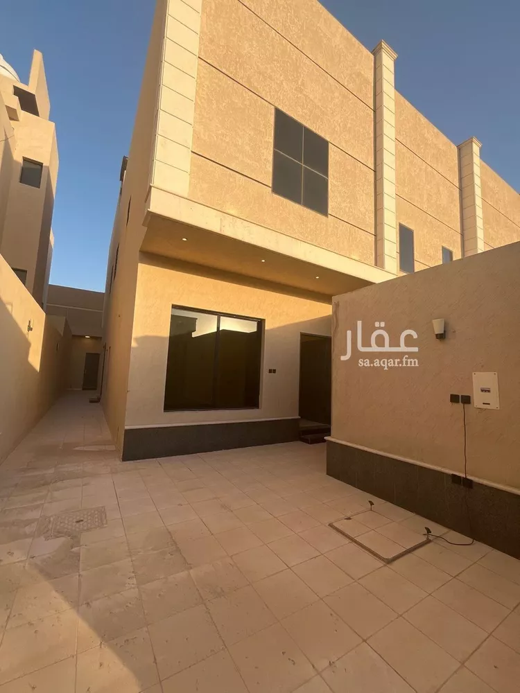 دور للبيع في شارع رغدان, حي نمار, مدينة الرياض, منطقة الرياض صورة 3