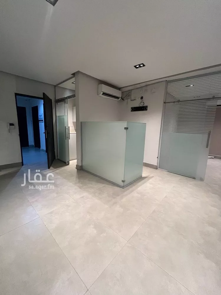 شقة للإيجار في شارع الدائري الجنوبي الفرعي, حي شبرا, مدينة الرياض, منطقة الرياض صورة 2