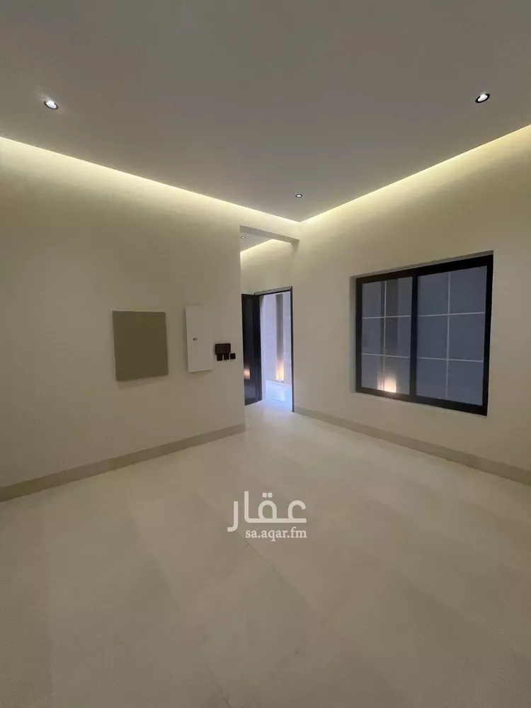 دور للبيع في شارع كعب بن زهير, حي شبرا, مدينة الرياض, منطقة الرياض صورة 2