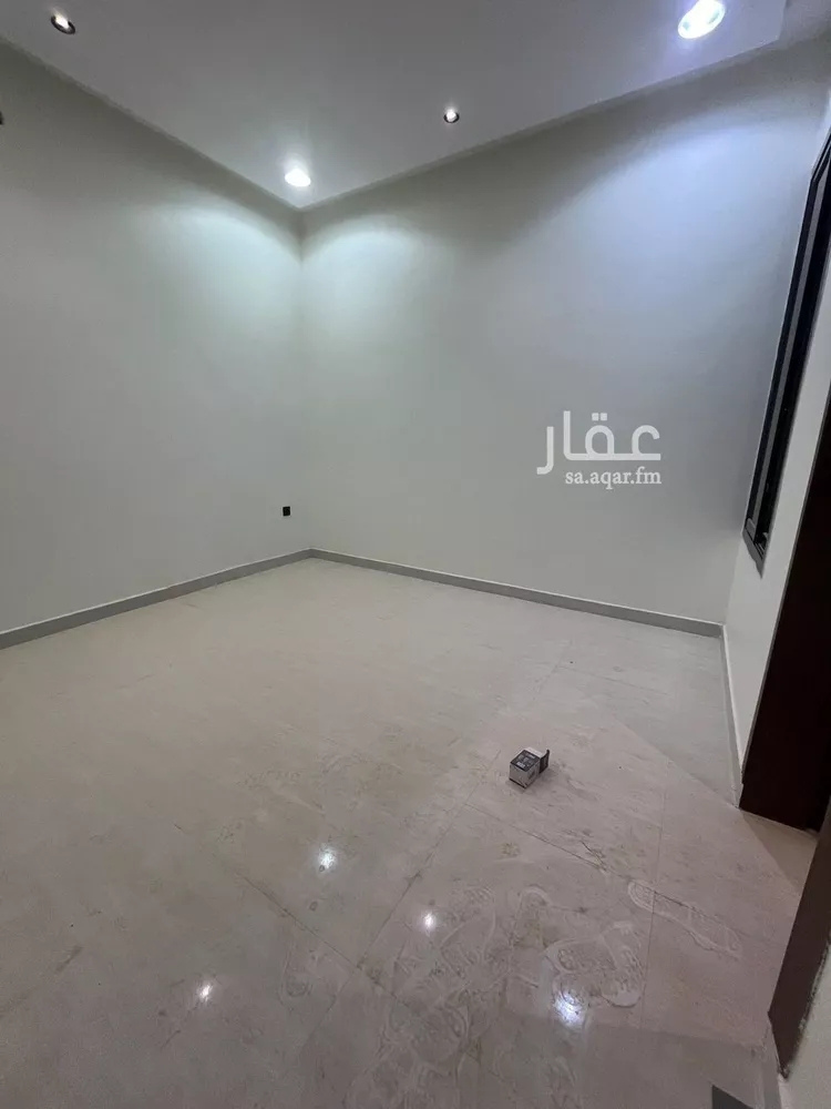 دور للإيجار في شارع محمد الصناع, حي بدر, مدينة الرياض, منطقة الرياض صورة 2