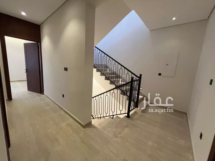 فيلا للبيع في شارع عبدالقادر الجزار, حي ظهرة البديعة, مدينة الرياض, منطقة الرياض صورة 3