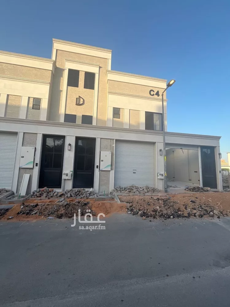 دور للبيع في شارع البشاير, حي شبرا, مدينة الرياض, منطقة الرياض