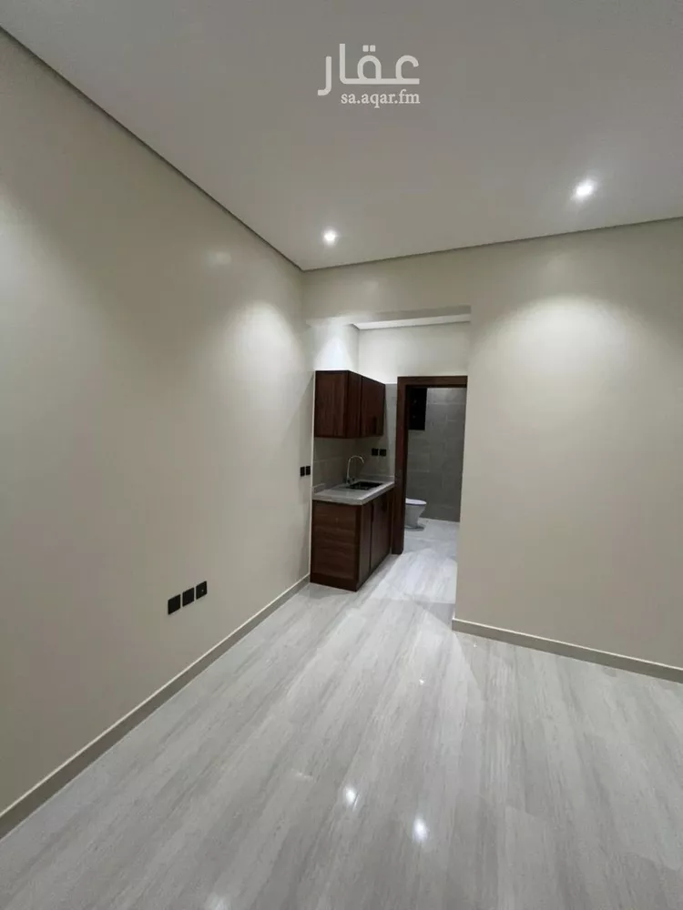 عمارة للإيجار في شارع المدينه المنوره, حي العريجاء الغربي, مدينة الرياض, منطقة الرياض صورة 3