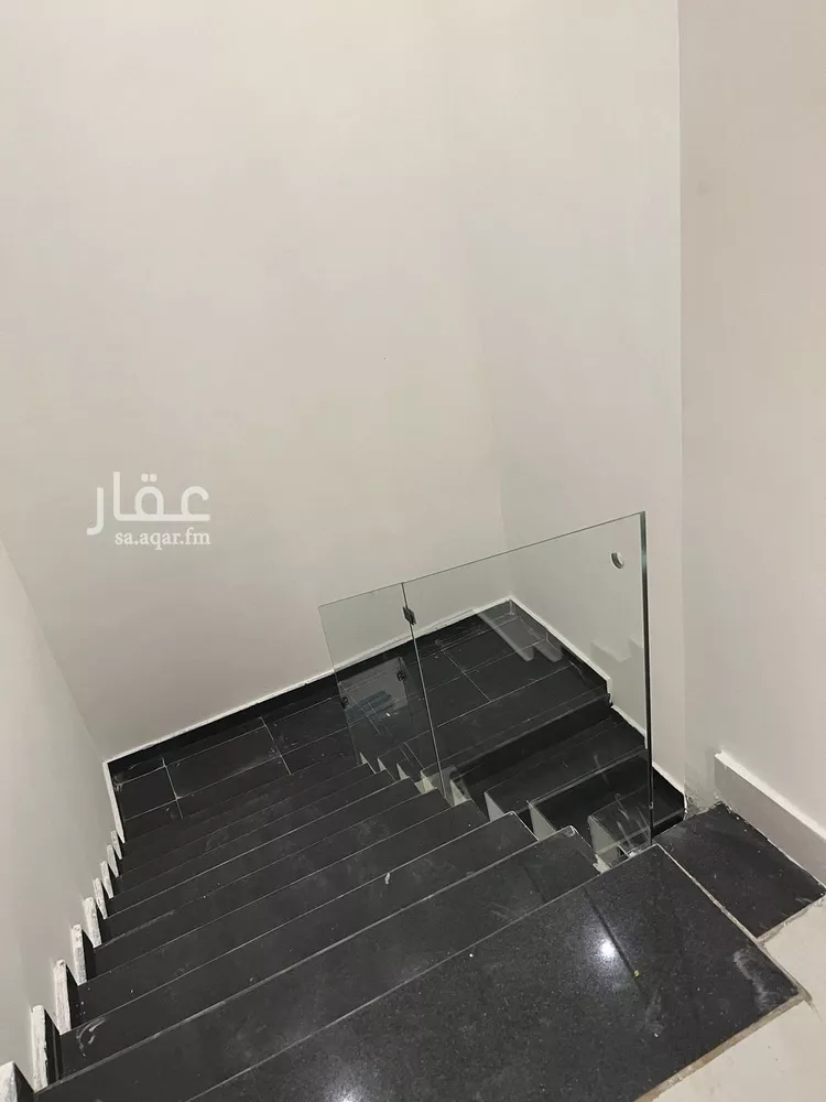 دور للبيع في شارع عميد الجيوش, حي السويدي, مدينة الرياض, منطقة الرياض صورة 5