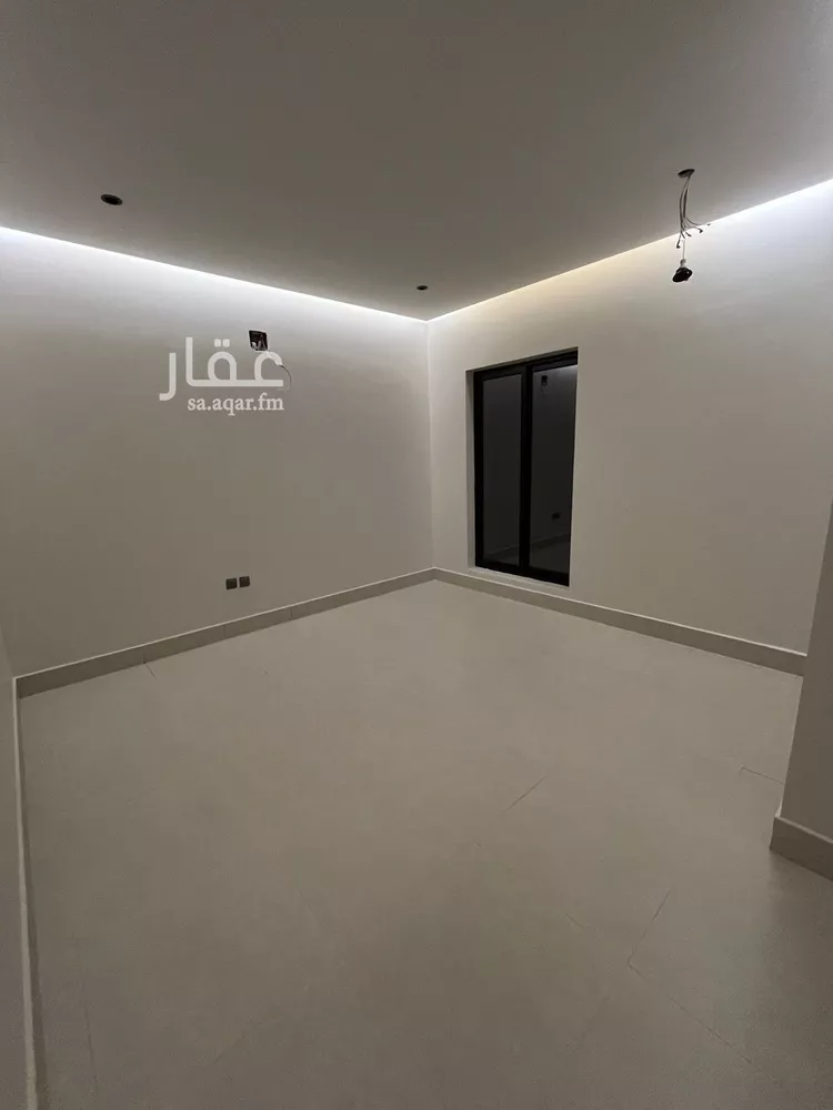 دور للبيع في شارع يثرب, حي شبرا, مدينة الرياض, منطقة الرياض صورة 5