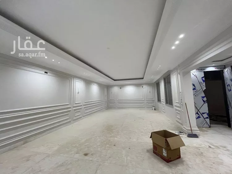 فيلا للبيع في شارع فرات بن حيان, حي سلطانة, مدينة الرياض, منطقة الرياض صورة 5