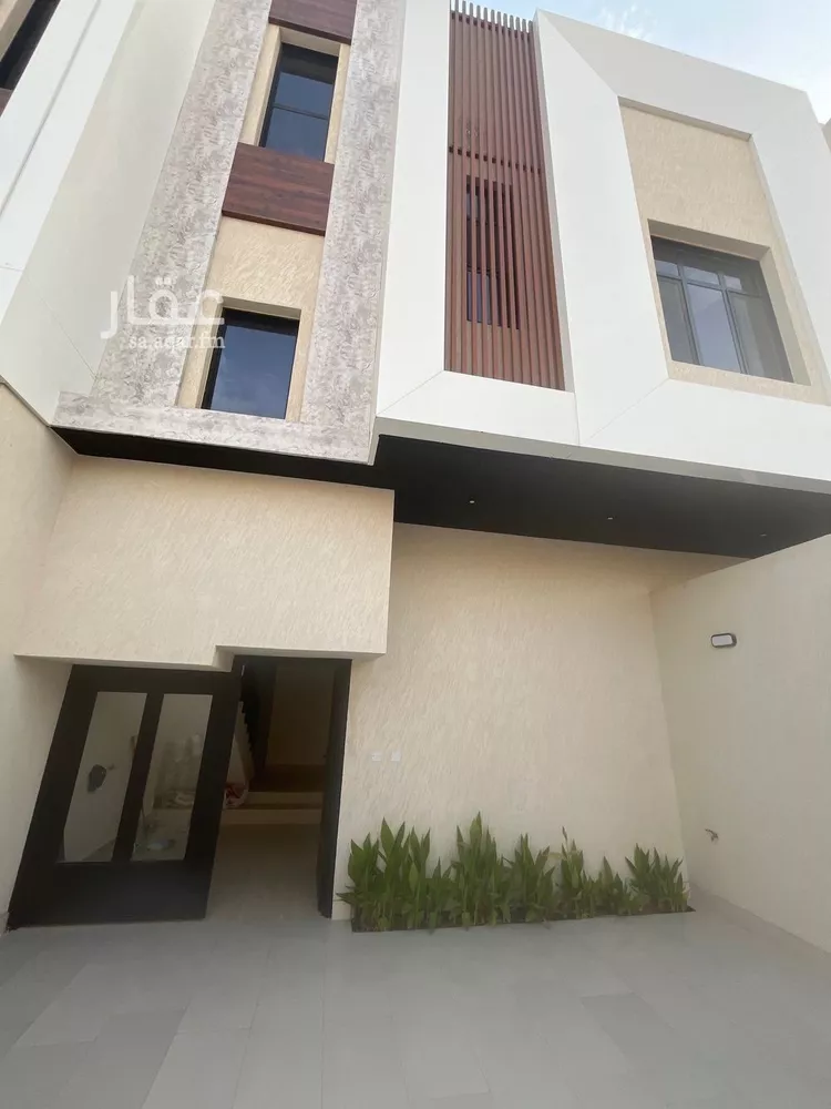 دور للبيع في شارع ابن السقاء, حي شبرا, مدينة الرياض, منطقة الرياض صورة 3