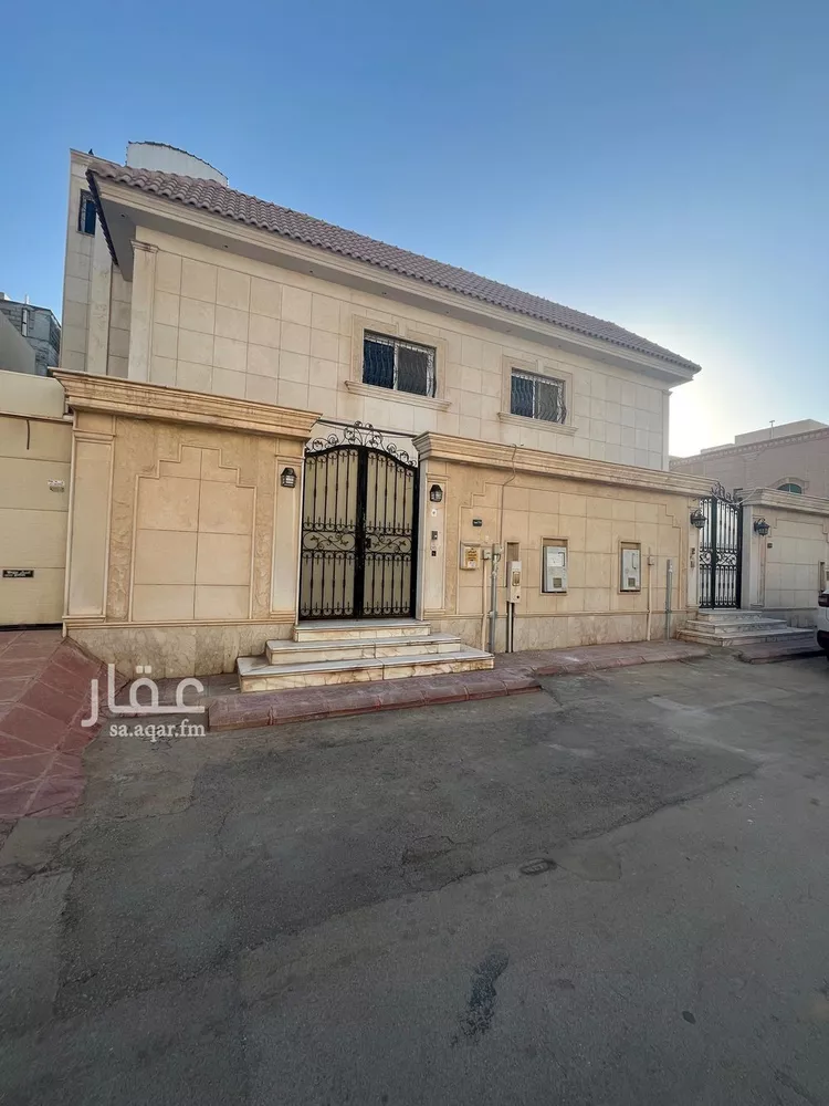 Villa for Rent in Riyadh Dhahrat Al Badi'ah