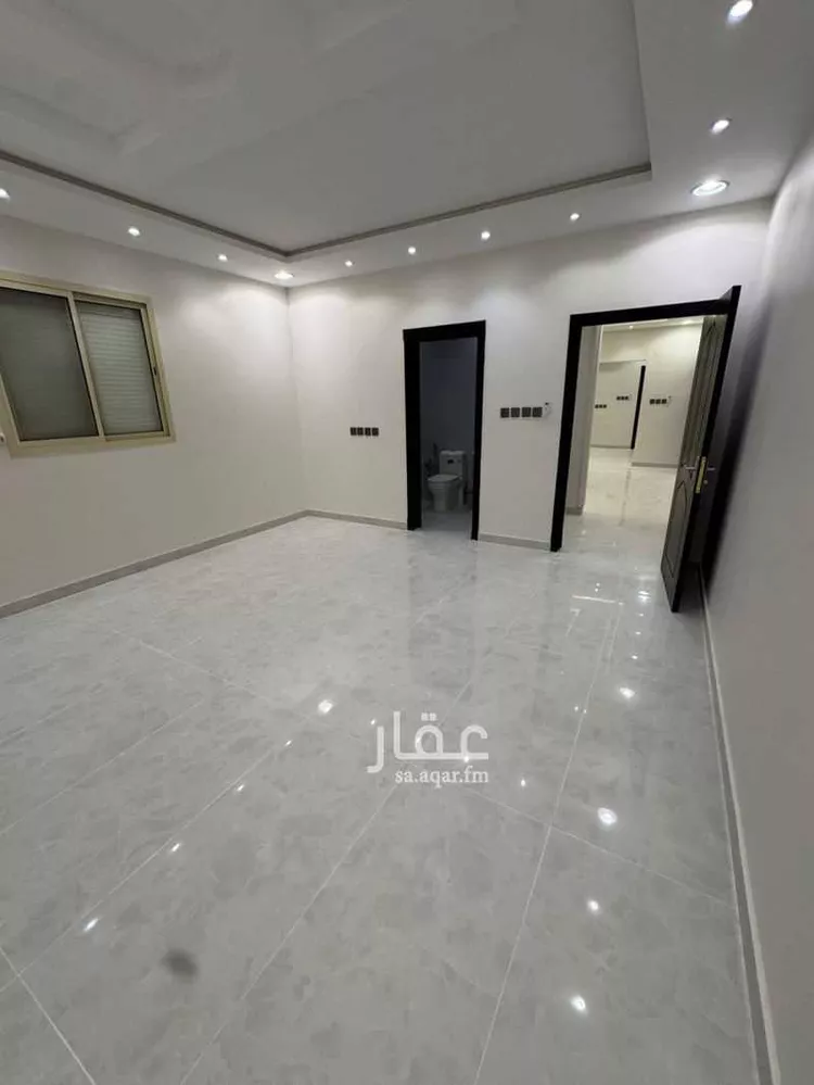 فيلا للبيع في شارع بويط, حي إشبيلية, مدينة الرياض, منطقة الرياض 7