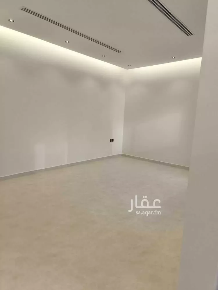 فيلا للبيع في شارع محمد بن هيثم , حي الصفاء, مدينة الرياض, منطقة الرياض 8