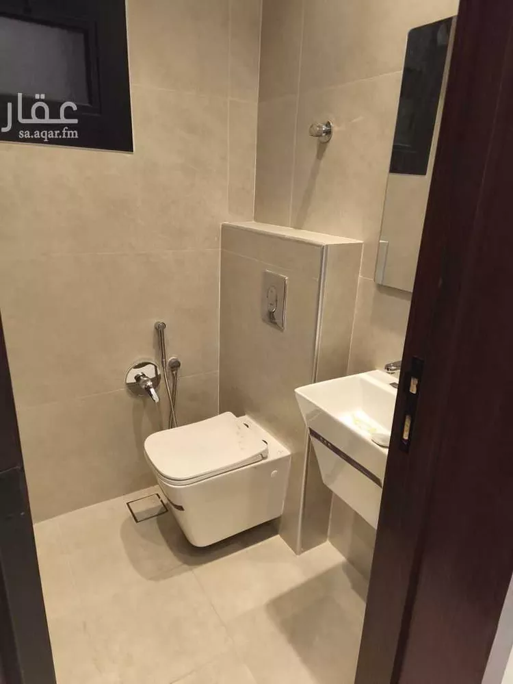 فيلا للبيع في شارع محمد بن هيثم , حي الصفاء, مدينة الرياض, منطقة الرياض 24