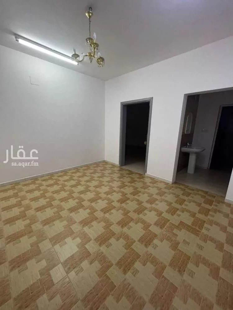 شقة للإيجار في شارع احمد بن حنبل ، حي المزادة ، عنيزة ، عنيزة صورة 4