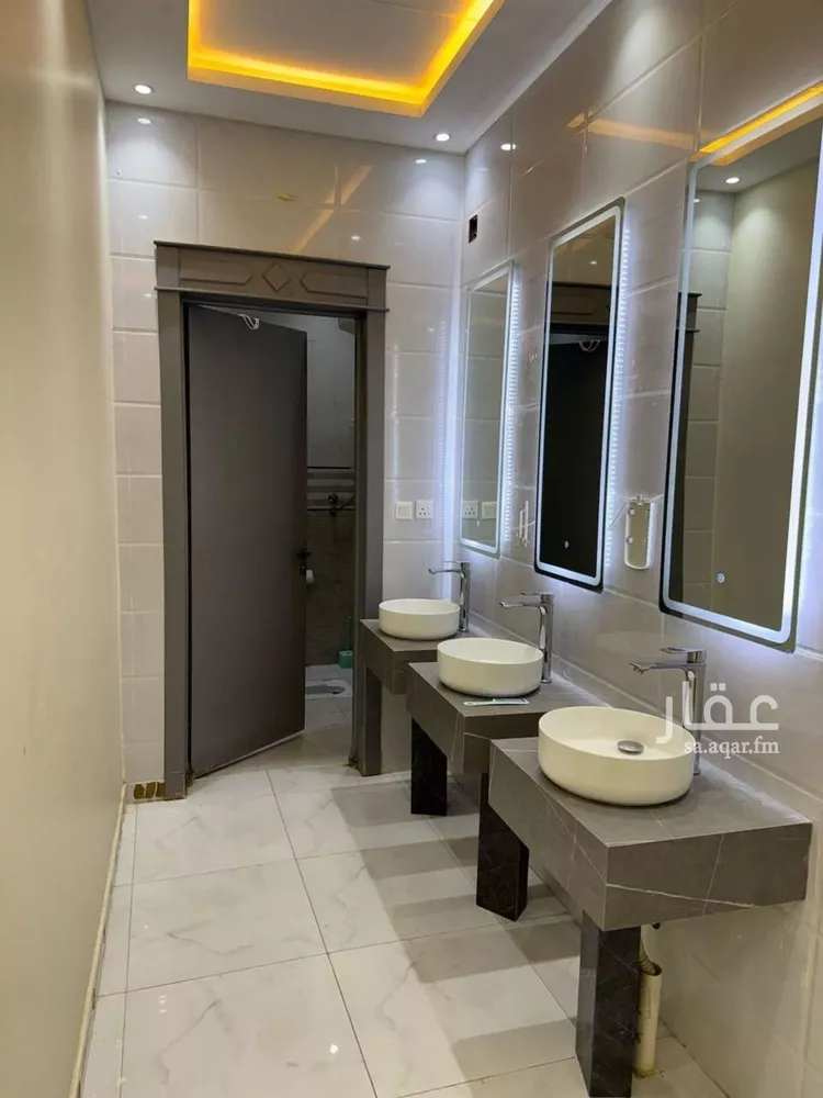 Floor for Rent in Riyadh Tuwaiq