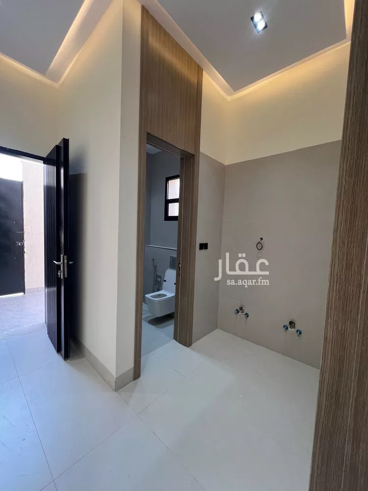 فيلا للبيع في شارع عياض بن أبي سهمة, حي الأندلس, مدينة الرياض, منطقة الرياض صورة 3